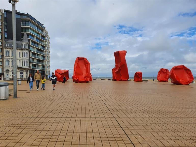 2 Slaapkamer Appartement Op De Zeedijk Van Oostende. ภายนอก รูปภาพ