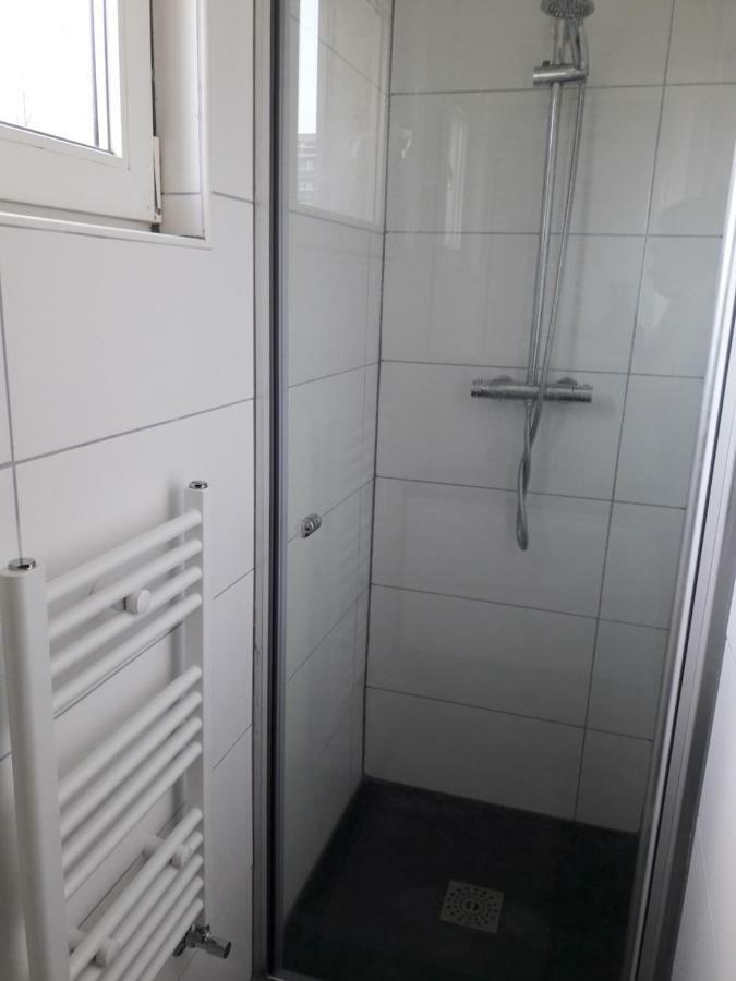 2 Slaapkamer Appartement Op De Zeedijk Van Oostende. ภายนอก รูปภาพ